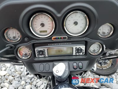 Zdjęcie 7 z 8 samochodu: 2008 HARLEY-DAVIDSON FLHX VIN:1HD1KB4158Y657918 - miniatura