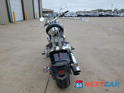Czwarte zdjęcie samochodu z boku: 2009 YAMAHA XV1900 CU VIN:JYAVP27E79A007495 - miniatura