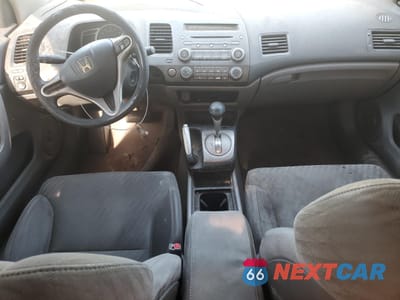 Zdjęcie 8 z 13 samochodu: 2009 HONDA CIVIC LX VIN:2HGFG126X9H521783 - miniatura