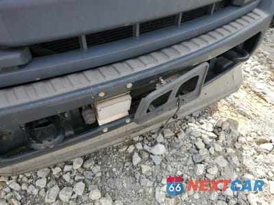 Zdjęcie 9 z 10 samochodu: 2013 FORD F450 SUPER DUTY BUCKET TRUCK VIN:1FDUF4GY0DEB05287 - miniatura