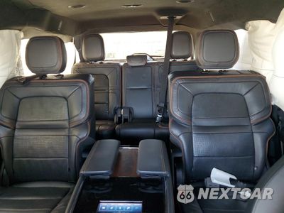 Zdjęcie 10 z 13 samochodu: 2023 LINCOLN NAVIGATOR L BLACK LABEL VIN:5LMJJ3TG3PEL16168 - miniatura