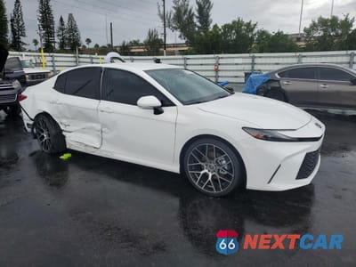 Czwarte zdjęcie samochodu z boku: 2025 TOYOTA CAMRY XSE VIN:4T1DAACK5SU087368 - miniatura