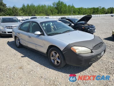 Czwarte zdjęcie samochodu z boku: 2001 FORD TAURUS SES VIN:1FAFP55U91G196212 - miniatura