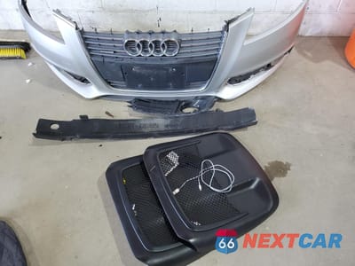 Zdjęcie 12 z 15 samochodu: 2010 AUDI A3 PREMIUM PLUS VIN:WAUMFAFM7AA033666 - miniatura