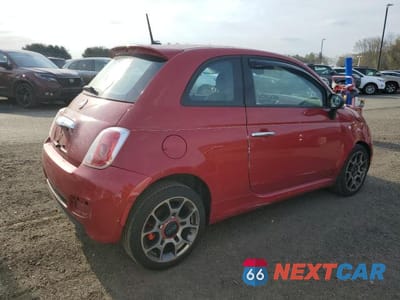 Trzecie zdjęcie samochodu z tyłu: 2015 FIAT 500 SPORT VIN:3C3CFFBR5FT624127 - miniatura
