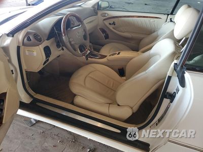 Zdjęcie 7 z 12 samochodu: 2007 MERCEDES-BENZ CLK 550 VIN:WDBTJ72H87F210499 - miniatura