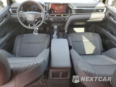 Zdjęcie 8 z 12 samochodu: 2025 TOYOTA CAMRY XSE VIN:4T1DAACK3SU055793 - miniatura