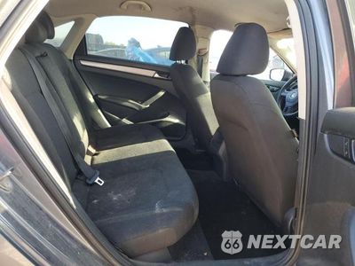 Zdjęcie 10 z 13 samochodu: 2015 VOLKSWAGEN PASSAT S VIN:1VWAS7A38FC025264 - miniatura