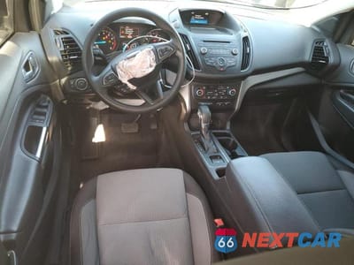 Zdjęcie 8 z 13 samochodu: 2018 FORD ESCAPE SE VIN:1FMCU0GD1JUC36933 - miniatura