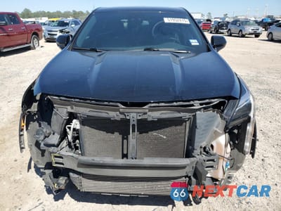 Piąte zdjęcie samochodu w środku: 2022 CADILLAC XT4 LUXURY VIN:1GYAZAR43NF132092 - miniatura