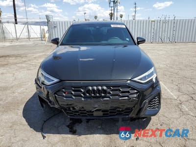 Piąte zdjęcie samochodu w środku: 2024 AUDI S3 PREMIUM PLUS VIN:WAUH3DGYXRA068503 - miniatura