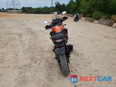 Czwarte zdjęcie samochodu z boku: 2019 KTM 1290 SUPER ADVENTURE S VIN:VBKV79408KM915642 - miniatura