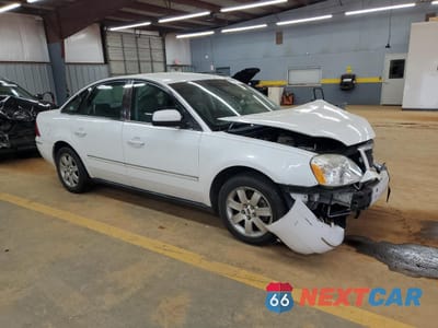 Czwarte zdjęcie samochodu z boku: 2005 FORD FIVE HUNDRED SEL VIN:1FAFP24155G132471 - miniatura