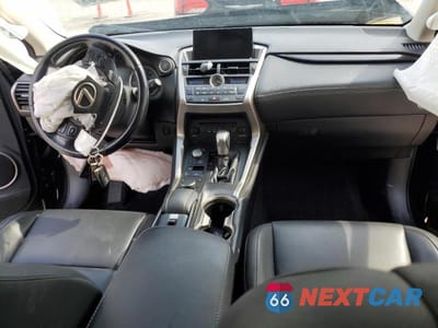 Zdjęcie 8 z 13 samochodu: 2015 LEXUS NX 200T VIN:JTJYARBZ6F2021395 - miniatura