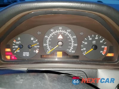 Zdjęcie 9 z 12 samochodu: 1998 MERCEDES-BENZ E 320 VIN:WDBJF65F4WA571172 - miniatura