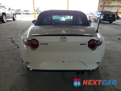 Zdjęcie 6 z 15 samochodu: 2017 MAZDA MX-5 MIATA CLUB VIN:JM1NDAC74H0121344 - miniatura