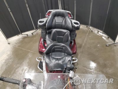 Piąte zdjęcie samochodu w środku: 2008 HONDA GL1800 VIN:1HFSC47H18A705792 - miniatura