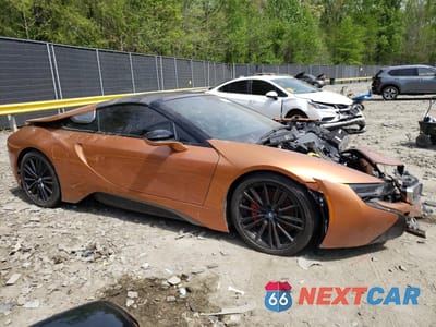 Czwarte zdjęcie samochodu z boku: 2019 BMW I8 VIN:WBY2Z6C51KVB82808 - miniatura