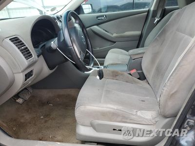 Zdjęcie 7 z 13 samochodu: 2010 NISSAN ALTIMA BASE VIN:1N4AL2AP8AN527118 - miniatura