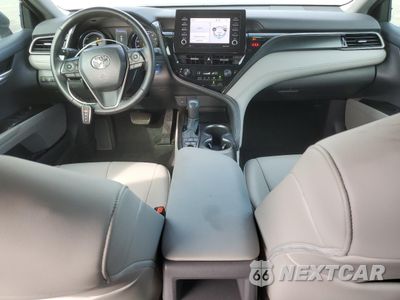 Zdjęcie 8 z 15 samochodu: 2021 TOYOTA CAMRY SE VIN:4T1G31AK0MU564785 - miniatura