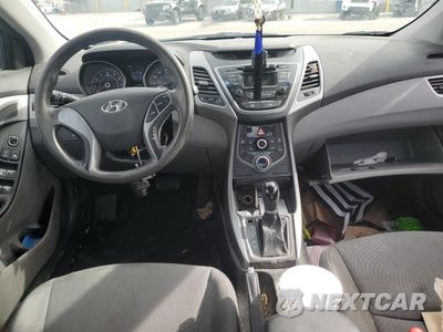 Zdjęcie 8 z 12 samochodu: 2016 HYUNDAI ELANTRA SE VIN:5NPDH4AE6GH733081 - miniatura