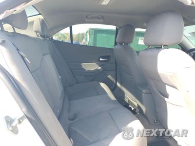 Zdjęcie 10 z 12 samochodu: 2015 CHEVROLET MALIBU LS VIN:1G11B5SL0FF191999 - miniatura