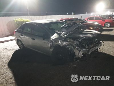 Czwarte zdjęcie samochodu z boku: 2017 FORD FOCUS S VIN:1FADP3E26HL206187 - miniatura