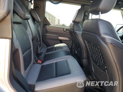 Zdjęcie 11 z 14 samochodu: 2022 FORD BRONCO BASE VIN:1FMDE5BH1NLB13122 - miniatura