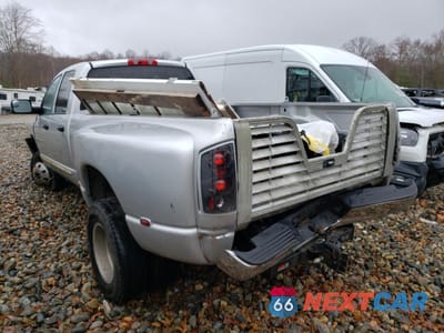 Drugie zdjęcie samochodu z przodu: 2003 DODGE RAM 3500 ST VIN:3D3MU48C53G823445 - miniatura