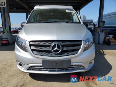 Piąte zdjęcie samochodu w środku: 2017 MERCEDES-BENZ METRIS VIN:WD3PG2EA3H3270612 - miniatura