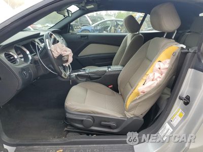 Zdjęcie 7 z 14 samochodu: 2013 FORD MUSTANG VIN:1ZVBP8EM4D5252323 - miniatura