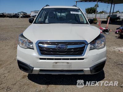 Piąte zdjęcie samochodu w środku: 2017 SUBARU FORESTER 2.5I VIN:JF2SJABCXHH447209 - miniatura