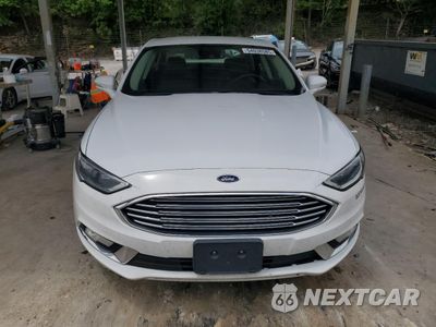 Piąte zdjęcie samochodu w środku: 2017 FORD FUSION SE HYBRID VIN:3FA6P0LU8HR409482 - miniatura