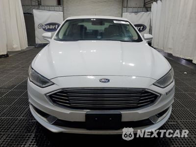 Piąte zdjęcie samochodu w środku: 2018 FORD FUSION SE HYBRID VIN:3FA6P0LU9JR171874 - miniatura