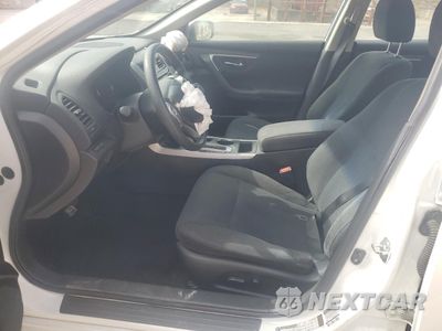 Zdjęcie 7 z 14 samochodu: 2015 NISSAN ALTIMA 2.5 VIN:1N4AL3APXFN320761 - miniatura