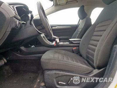 Zdjęcie 7 z 12 samochodu: 2019 FORD FUSION SE VIN:3FA6P0LU7KR124926 - miniatura