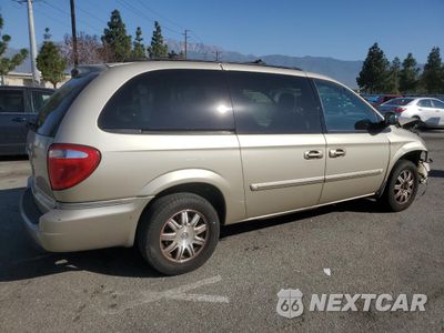 Trzecie zdjęcie samochodu z tyłu: 2005 CHRYSLER TOWN & COU VIN:2C4GP54L25R132234 - miniatura