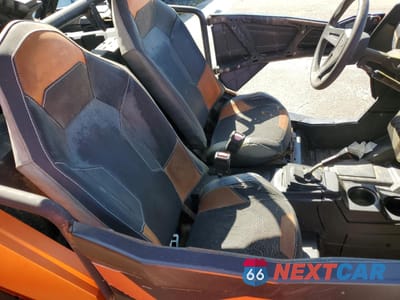 Zdjęcie 6 z 10 samochodu: 2014 POLARIS RZR 1000 XP EPS VIN:4XAST1EA9EF362279 - miniatura