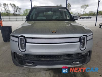 Piąte zdjęcie samochodu w środku: 2023 RIVIAN R1S ADVENTURE VIN:7PDSGABA2PN006517 - miniatura