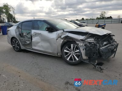 Czwarte zdjęcie samochodu z boku: 2021 NISSAN MAXIMA SV VIN:1N4AA6CV8MC504236 - miniatura