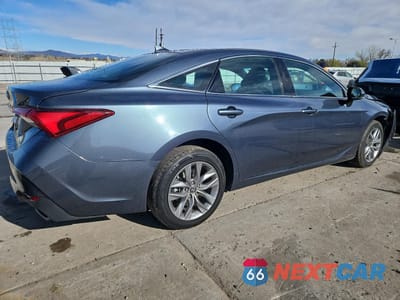 Trzecie zdjęcie samochodu z tyłu: 2022 TOYOTA AVALON XLE VIN:4T1JZ1FB4NU082917 - miniatura