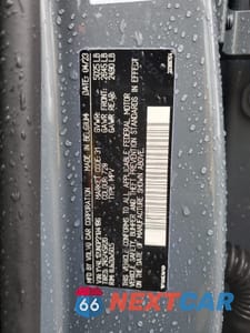 Zdjęcie 13 z 13 samochodu: 2023 VOLVO XC40 PLUS VIN:YV4L12UN0P2104186 - miniatura