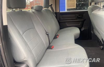 Zdjęcie 6 z 11 samochodu: 2016 RAM 1500 ST VIN:1C6RR7KT0GS103504 - miniatura