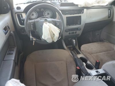 Zdjęcie 8 z 12 samochodu: 2008 FORD FOCUS SE VIN:1FAHP35N48W114795 - miniatura