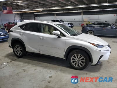 Czwarte zdjęcie samochodu z boku: 2021 LEXUS NX 300 BASE VIN:JTJDARDZXM5026297 - miniatura