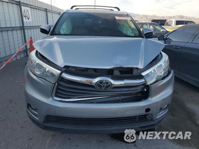 Piąte zdjęcie samochodu w środku: 2015 TOYOTA HIGHLANDER VIN:5TDDKRFH9F5203391 - miniatura