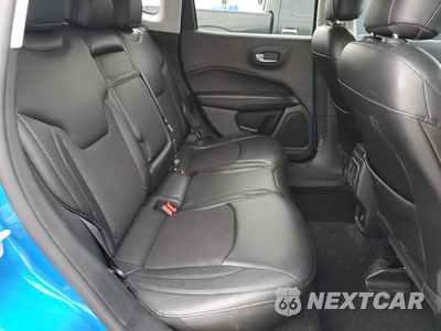 Zdjęcie 11 z 16 samochodu: 2018 JEEP COMPASS LATITUDE VIN:3C4NJDBB0JT456464 - miniatura