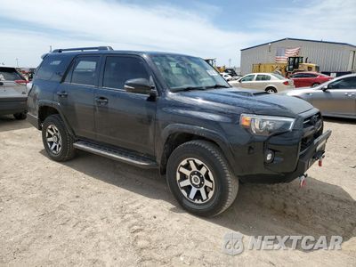 Czwarte zdjęcie samochodu z boku: 2022 TOYOTA 4RUNNER SR5 PREMIUM VIN:JTERU5JR1N6029626 - miniatura