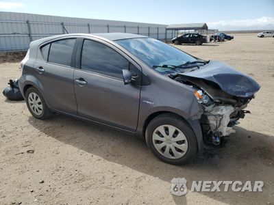 Czwarte zdjęcie samochodu z boku: 2014 TOYOTA PRIUS C VIN:JTDKDTB31E1569074 - miniatura