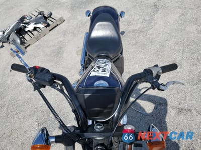 Piąte zdjęcie samochodu w środku: 2020 HONDA VT1300 CX VIN:JH2SC612XLK500024 - miniatura